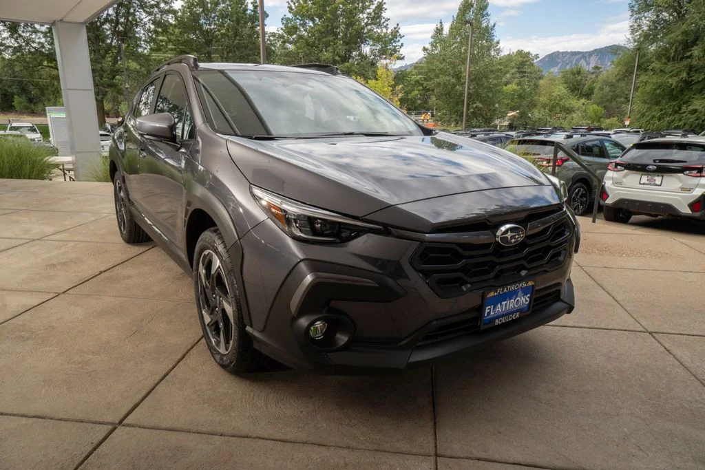 New 2026 MAGNETITE GRAY PEARL Subaru Limited image 2