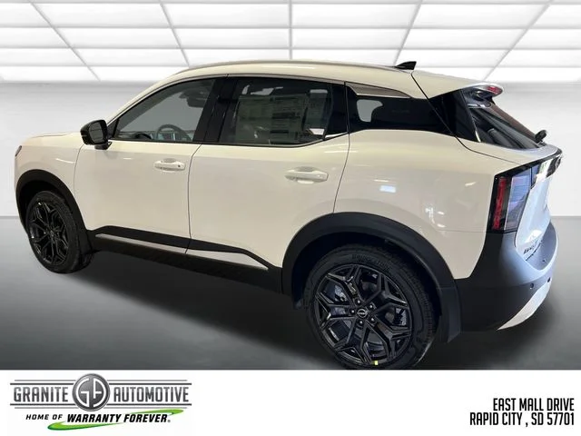 New 2026 White Nissan SR image 3