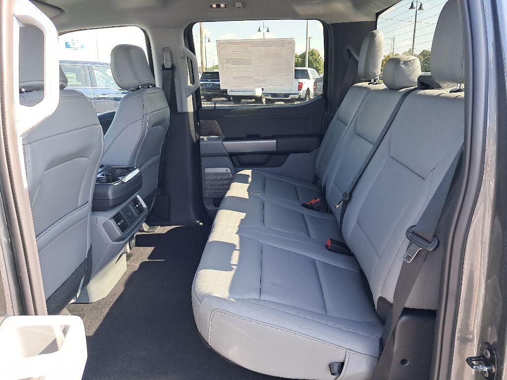 New 2025 Carbonized Gray Metallic Ford Flash™ image 7