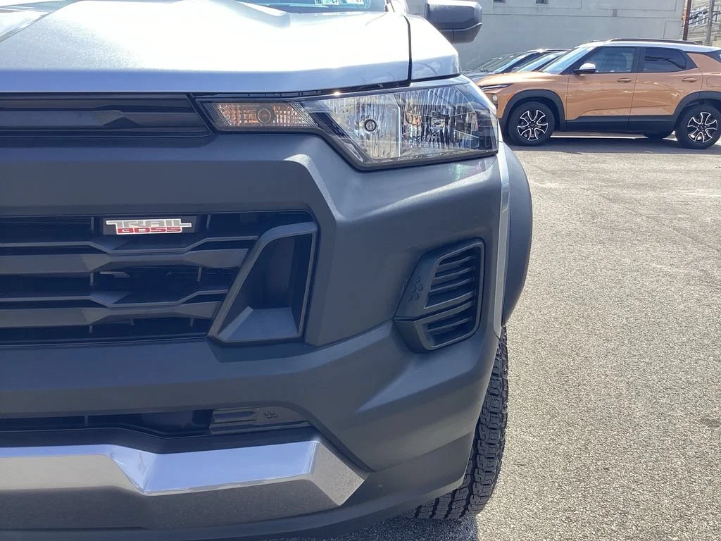 Used 2024 Sterling Gray Metallic Chevrolet Trail Boss image 33