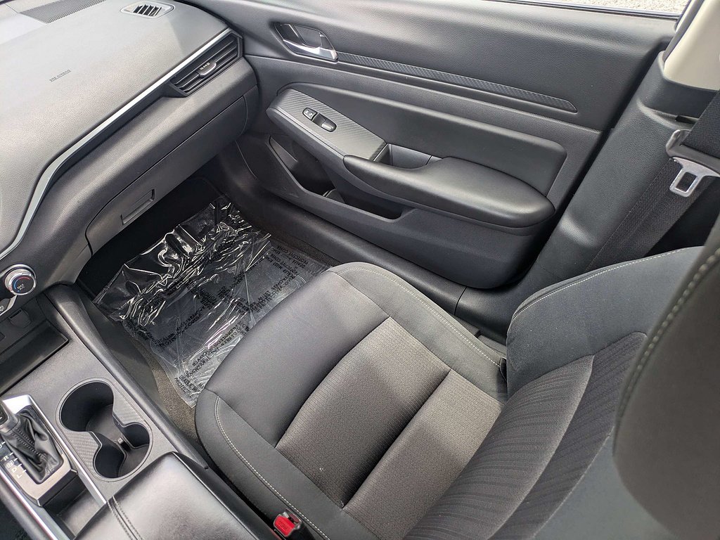 2022 Nissan Altima S - Photo 15