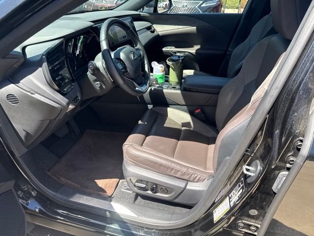 Certified Used 2023 CAVIAR Lexus LUXURY image 8