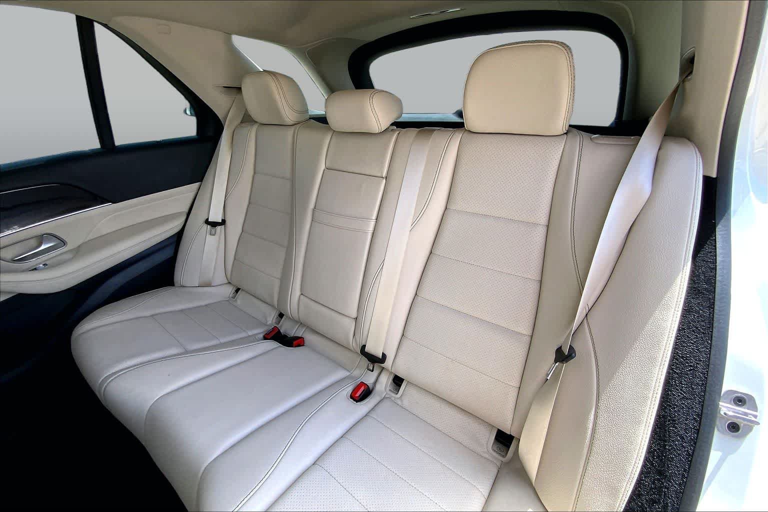 Used 2022 Polar White Mercedes-Benz GLE 350 image 19