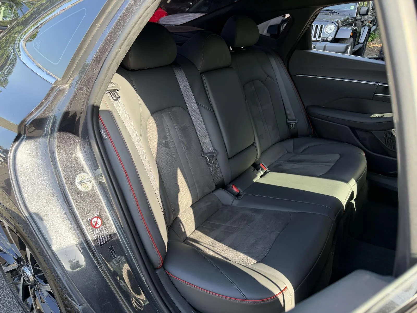 Used 2020 Gray Hyundai SEL Plus image 12