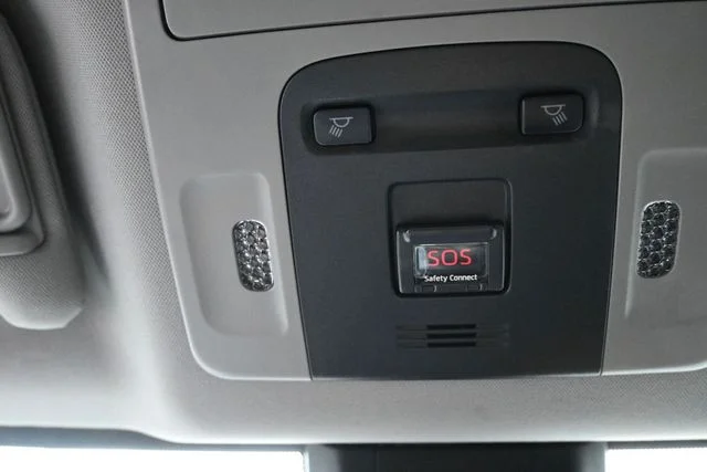 Used 2019 Silver Toyota LE image 29