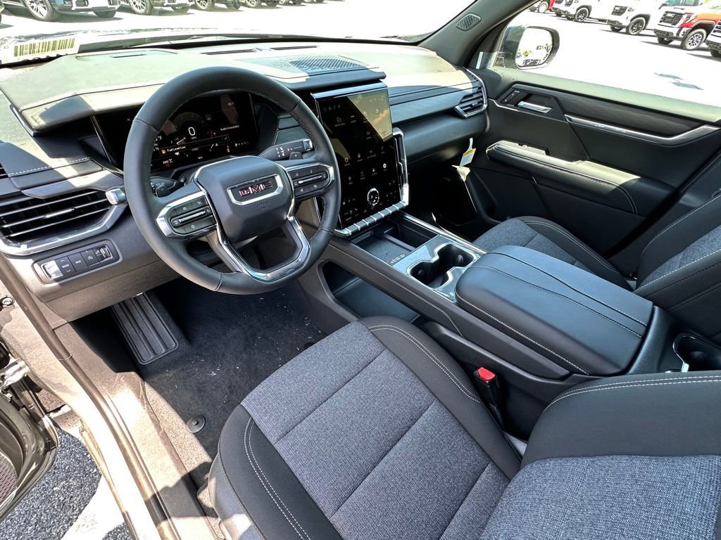 New 2026 Sterling Metallic GMC Elevation image 16