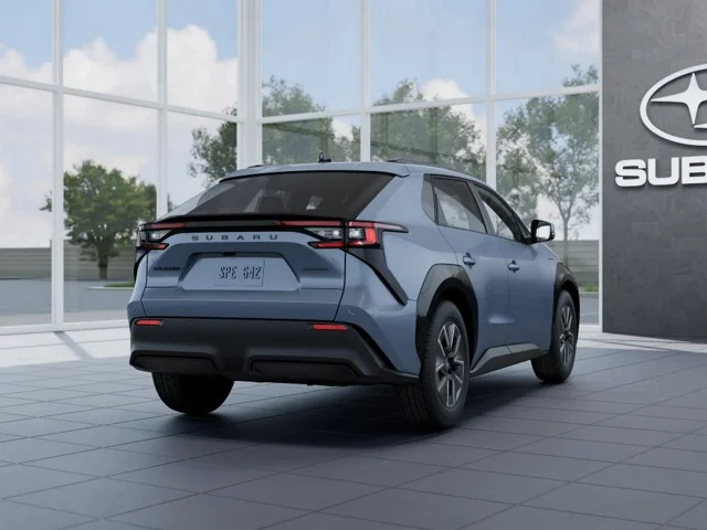 New 2027 HARBOR MIST GRAY PEARL Subaru Premium image 5