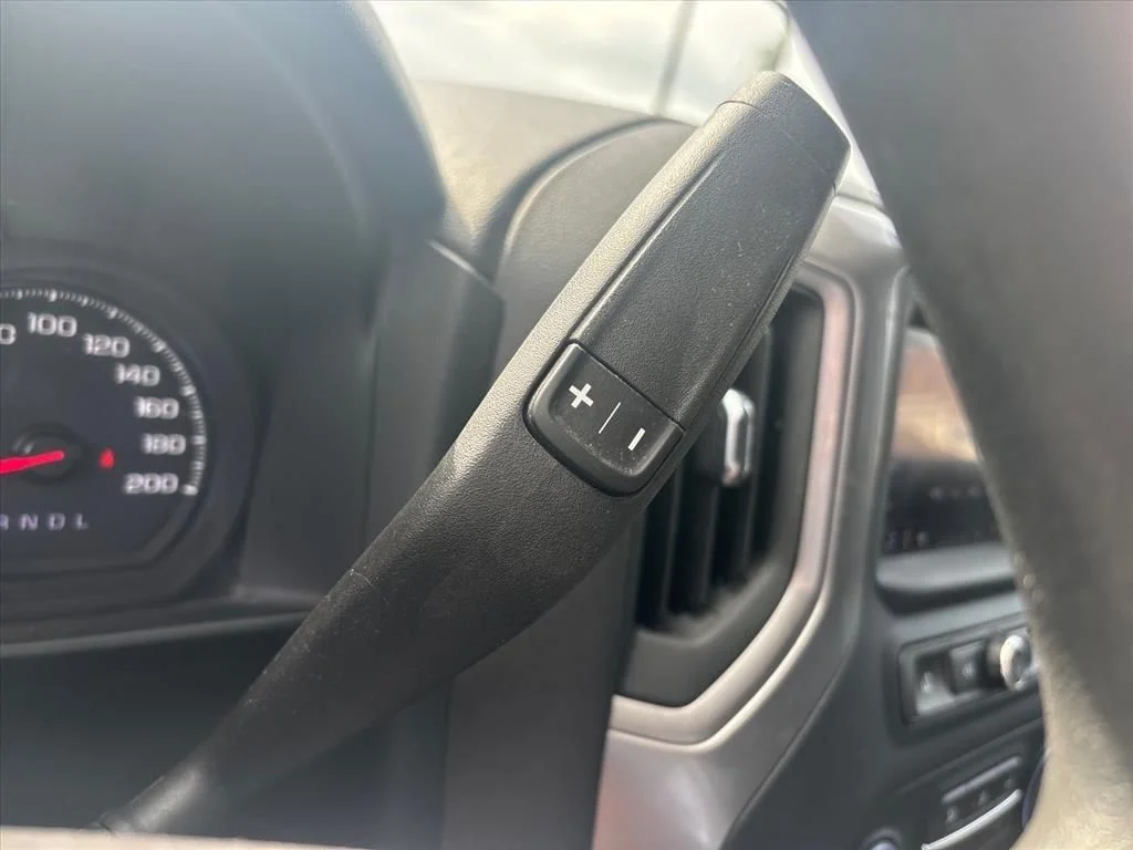 Used 2024 Black Chevrolet Custom image 30