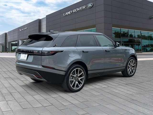 New 2026 Zadar Grey Land Rover Dynamic SE image 5