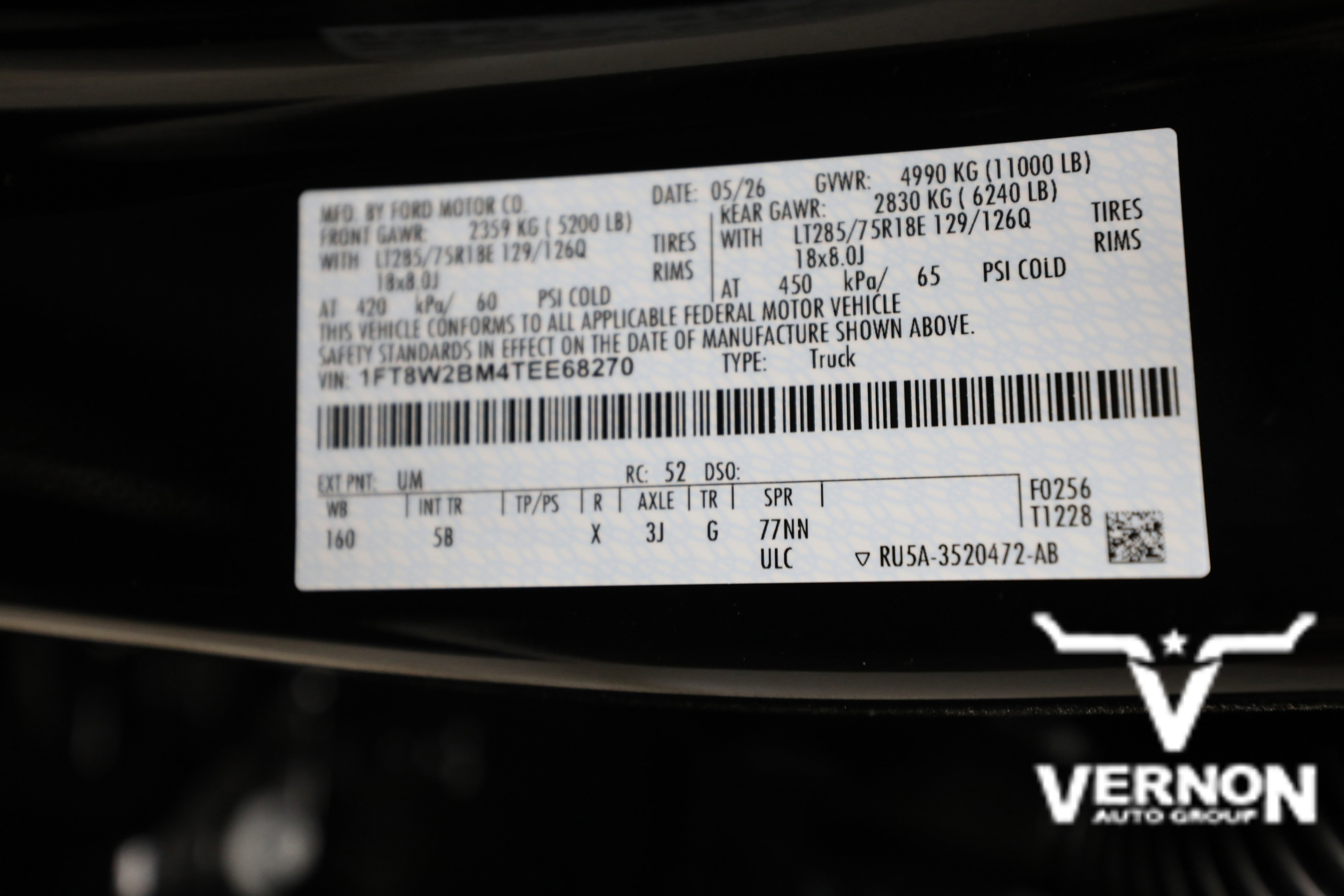 New 2026 Agate Black Metallic Ford  image 38