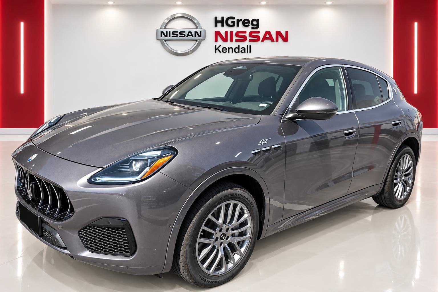 Used 2024  Maserati GT image 3