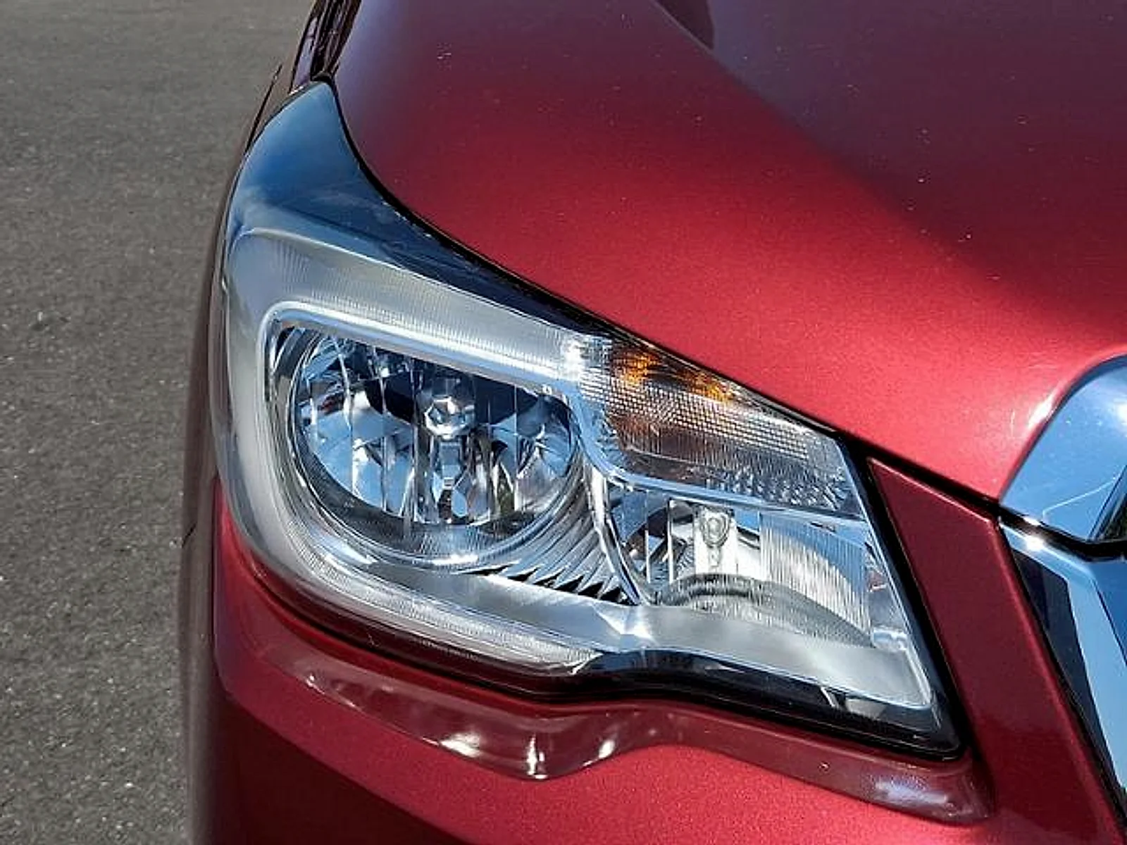 Used 2018 Venetian Red Pearl Subaru 2.5i image 10
