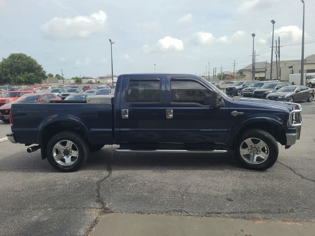 Used 2005 Blue Ford Harley-Davidson image 6