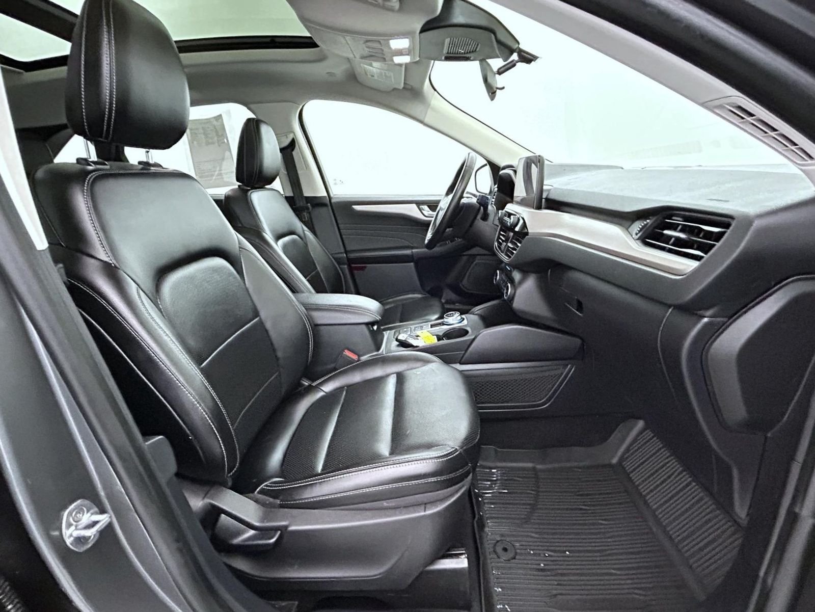 Used 2022 Gray Ford SEL image 15
