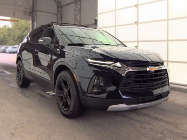 Certified Used 2020 Midnight Blue Metallic Chevrolet LT image 4