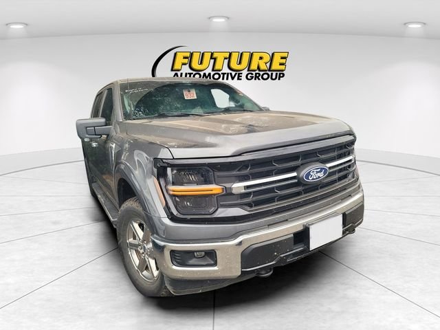 Used 2025 Gray Ford XLT image 1