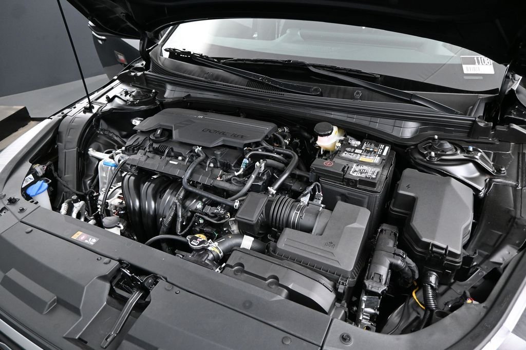 New 2026 Aurora Black Pearl Kia LXS image 19
