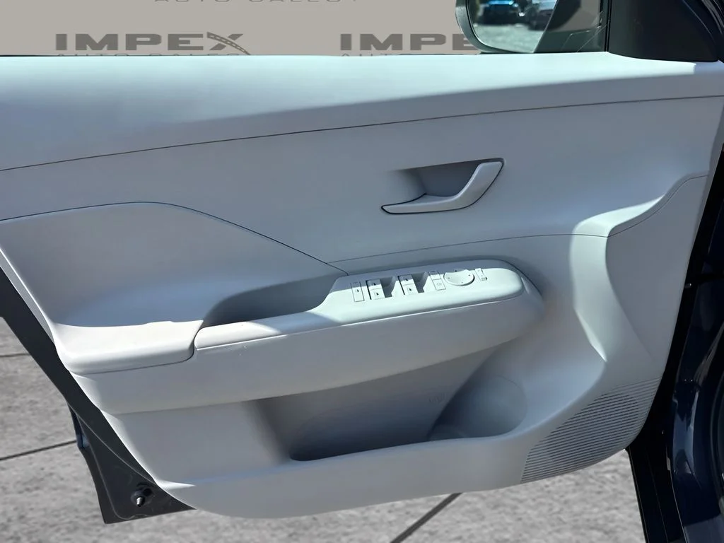 Used 2024 Blue Hyundai SEL image 22