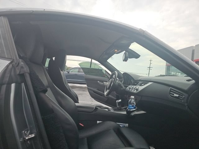 Used 2011 Space Gray Metallic BMW sDrive35i image 6