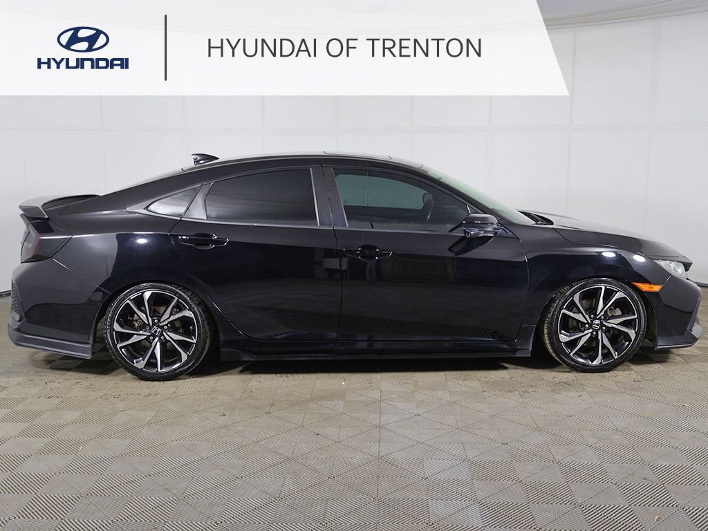 2018 Honda Civic Si w/Summer Tires's photo