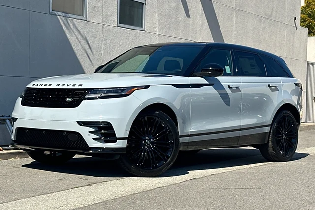 2026 Land Rover Range Rover Velar Dynamic SE