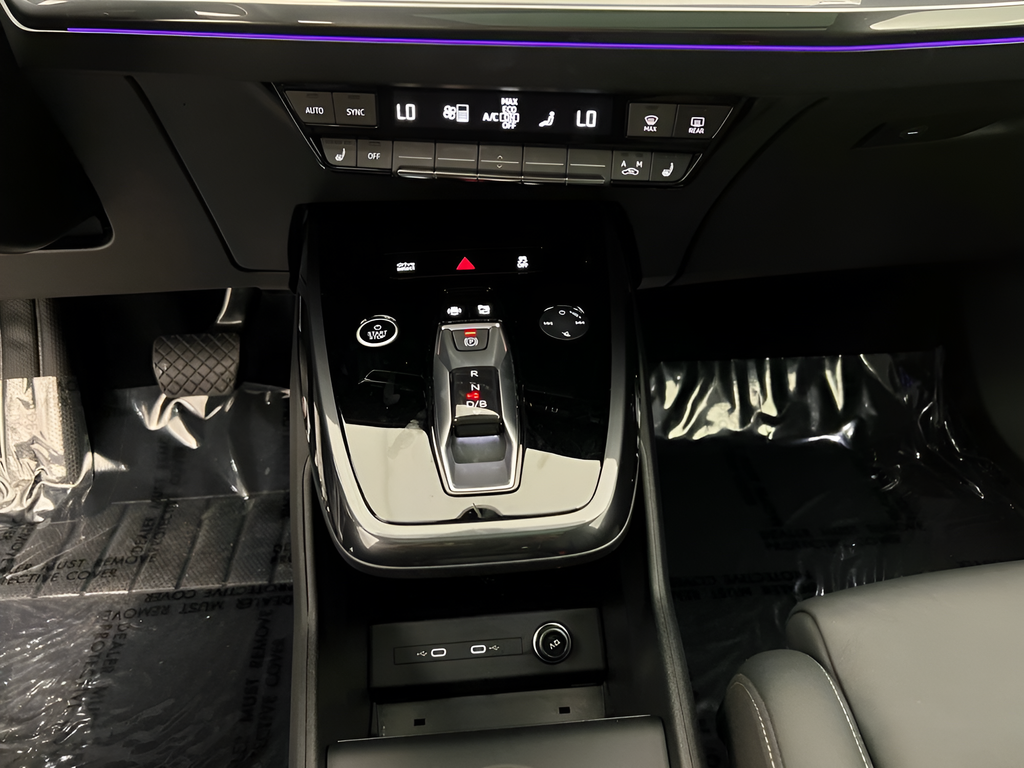 Used 2022 Glacier White Audi Premium Plus image 17
