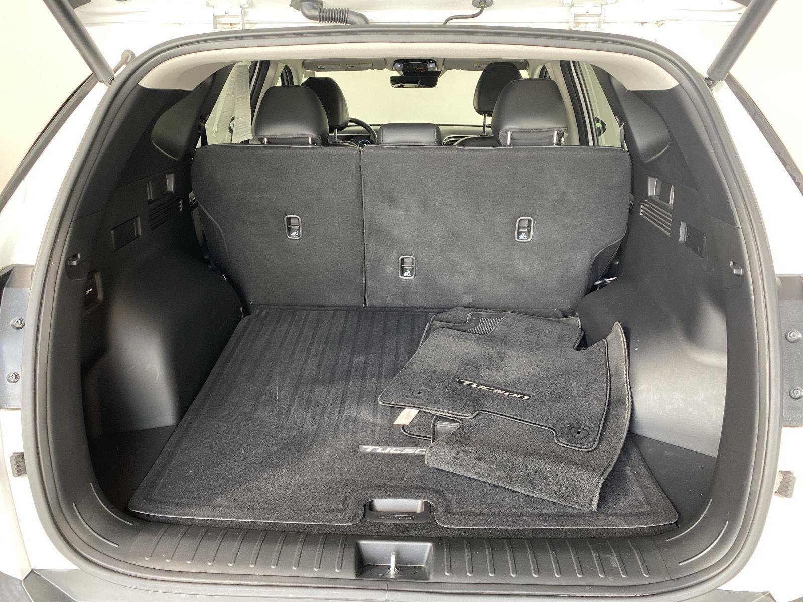 Used 2023 Serenity White Pearl Hyundai SEL image 18