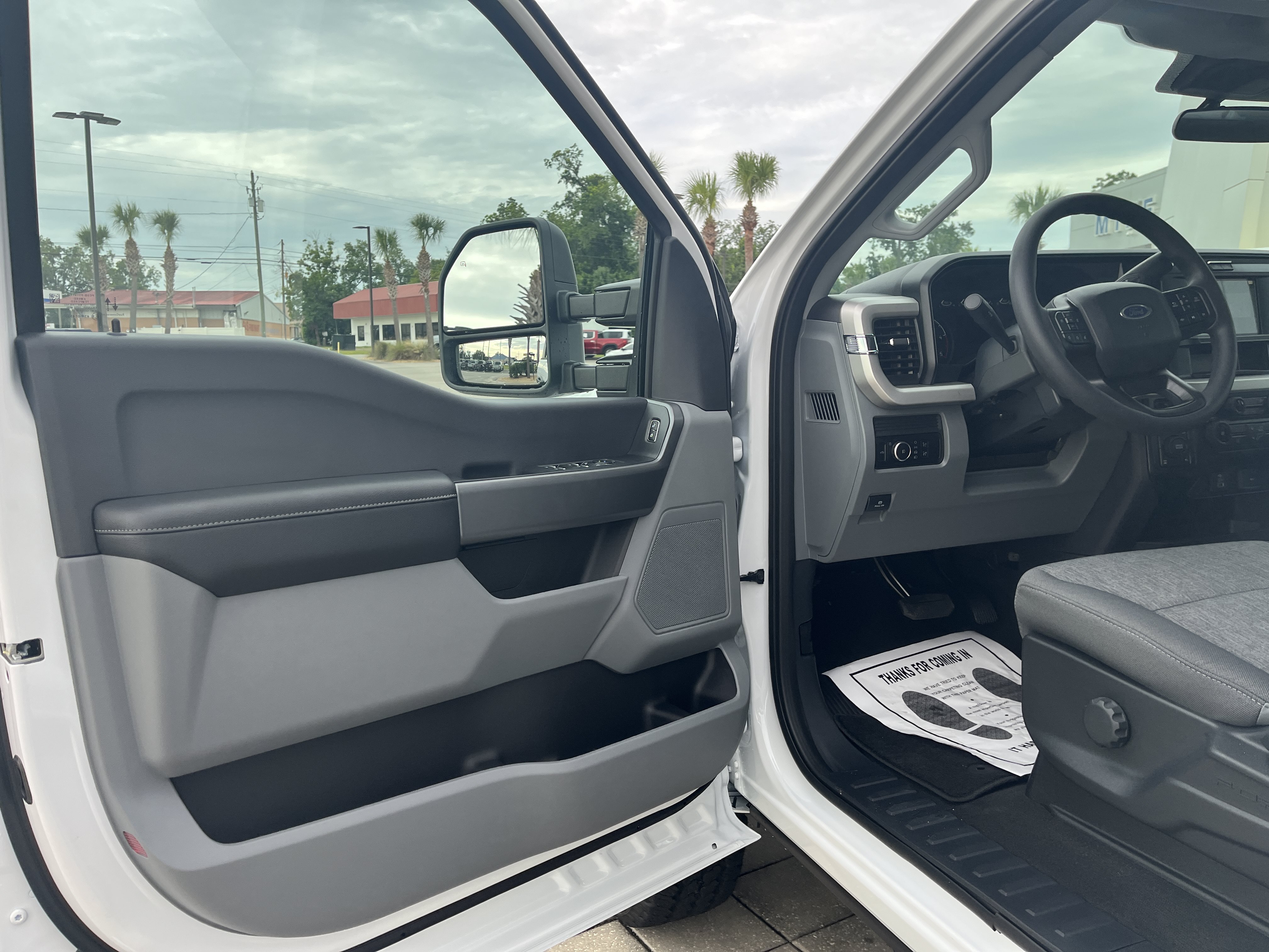 New 2026 Oxford White Ford F-250® XL image 13