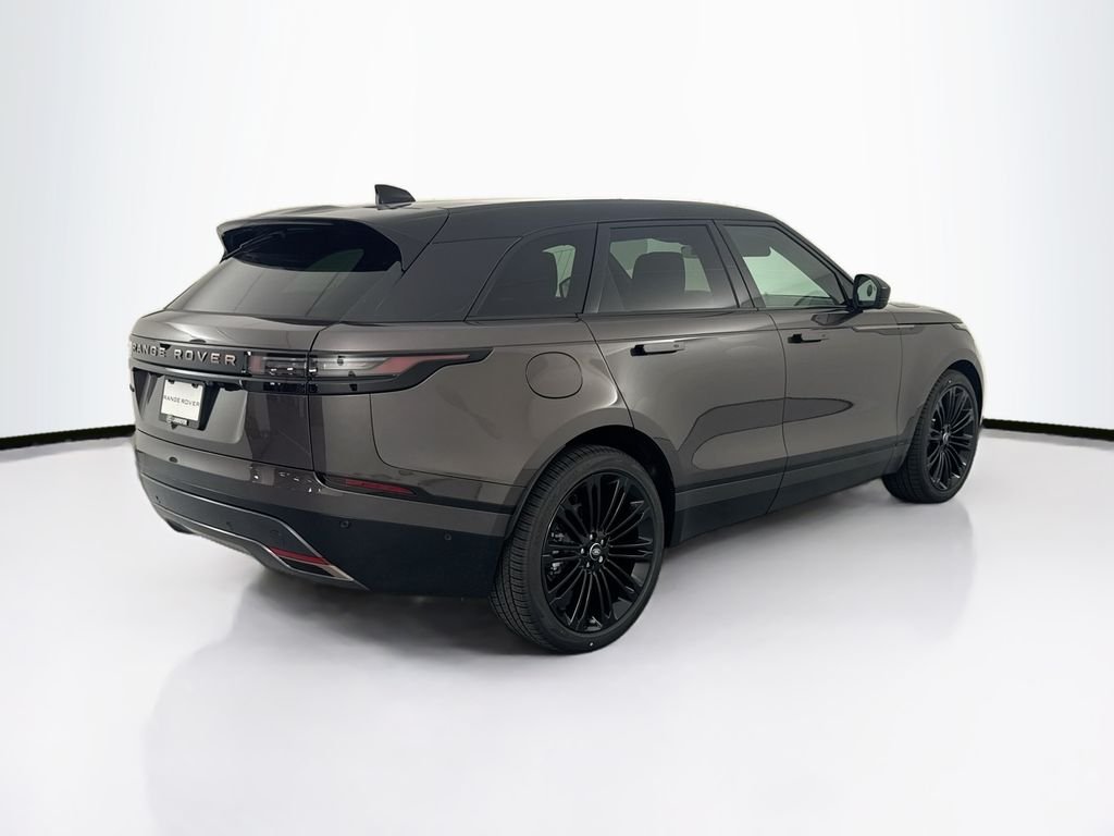New 2026 Charente Grey Land Rover Autobiography image 5