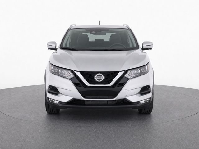 Used 2022 Silver Nissan SV image 5