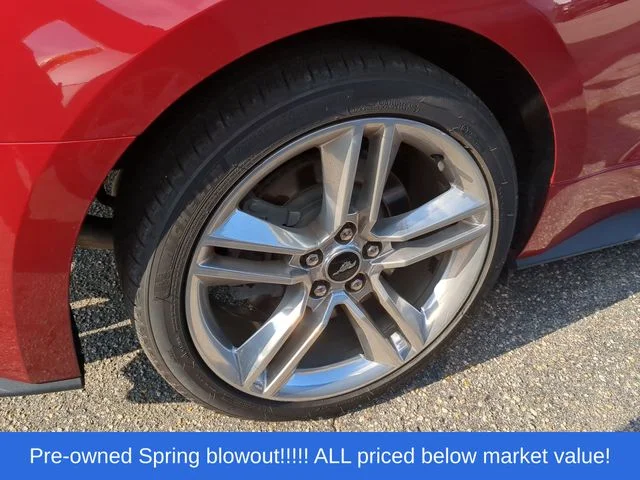 Used 2021 Red Ford GT Premium image 14