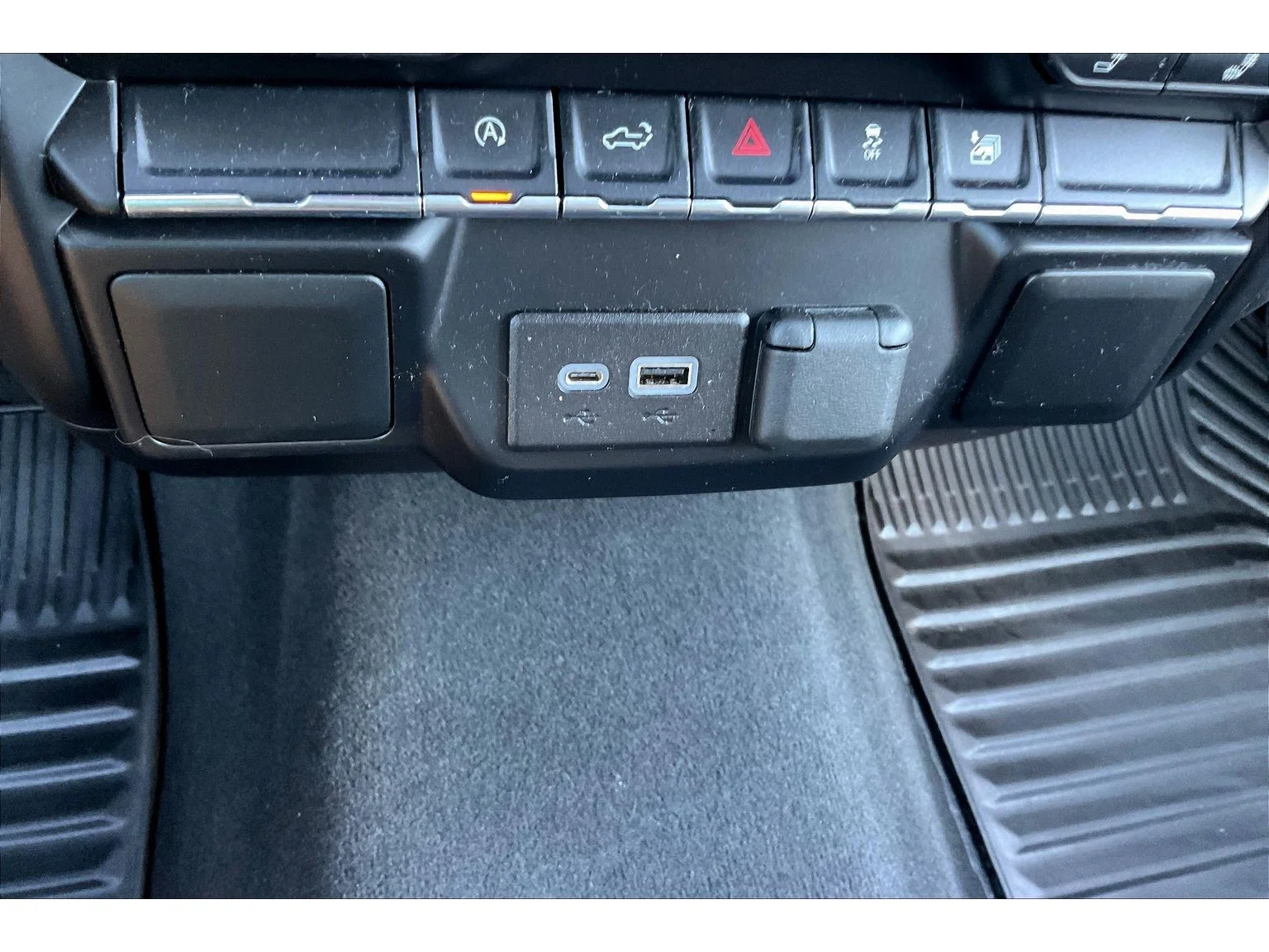 Used 2022 Northsky Blue Metallic Chevrolet LT image 22