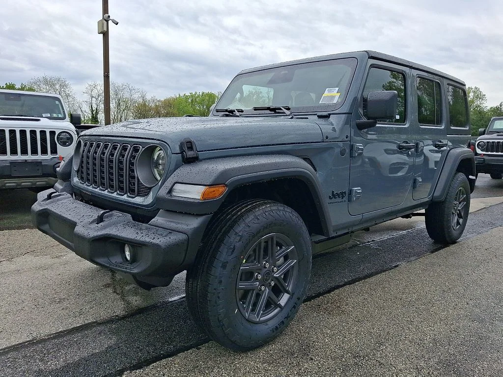 New 2026 Anvil Clear-Coat Exterior Paint Jeep Sport S image 2