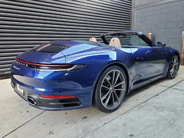 Certified Used 2024 Gentian Blue Metallic   1A Porsche Carrera 4 image 9