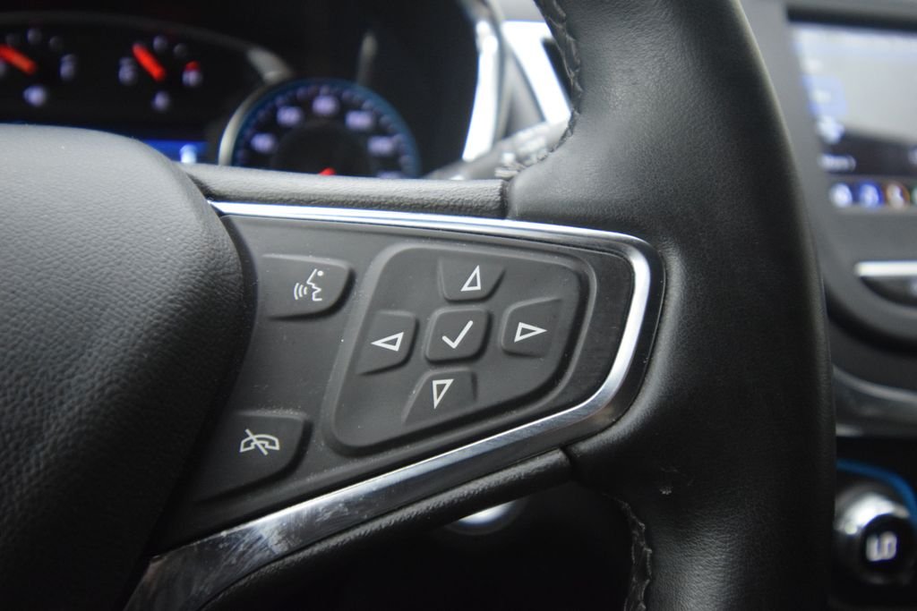 Used 2024 Mosaic Black Metallic Chevrolet LT image 35