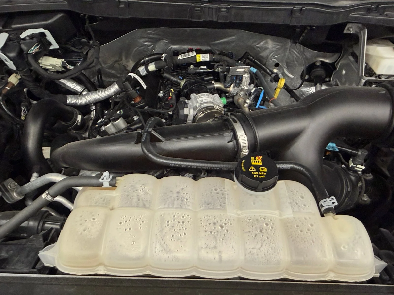 Used 2023 Blue Ford XLT image 28