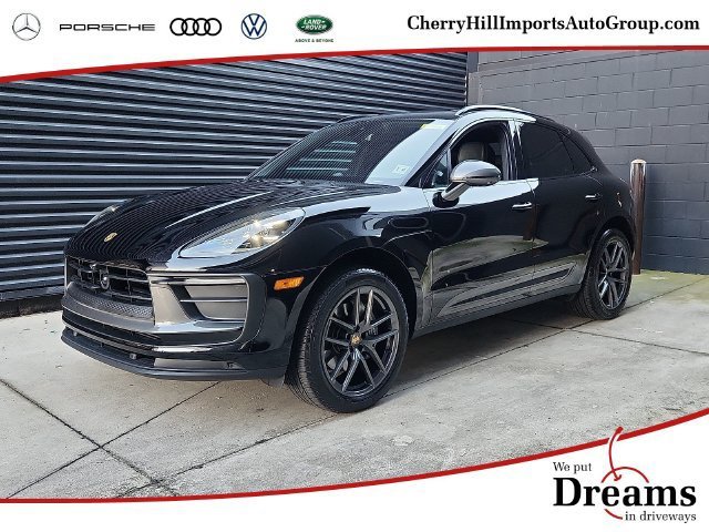 2026 Porsche Macan T