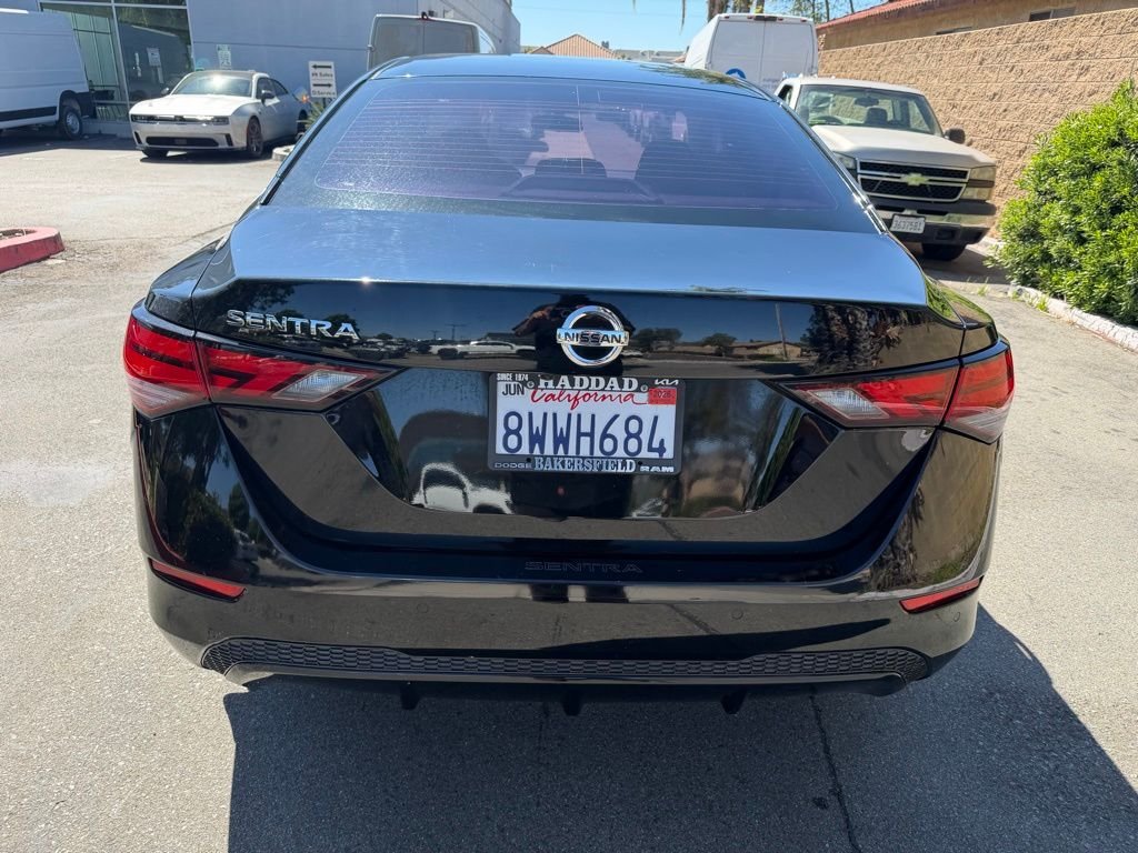 Used 2021 Black Nissan S image 8