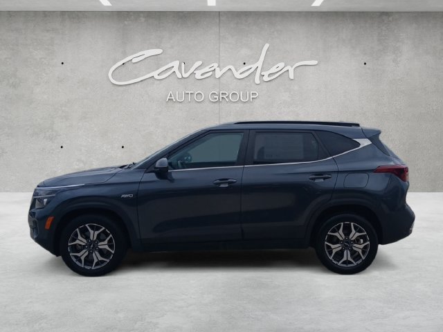 Used 2023 Gravity Gray Kia EX image 14