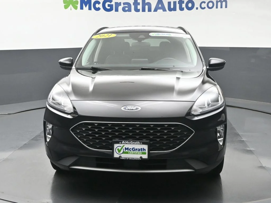 Used 2021 Black Ford SEL image 6