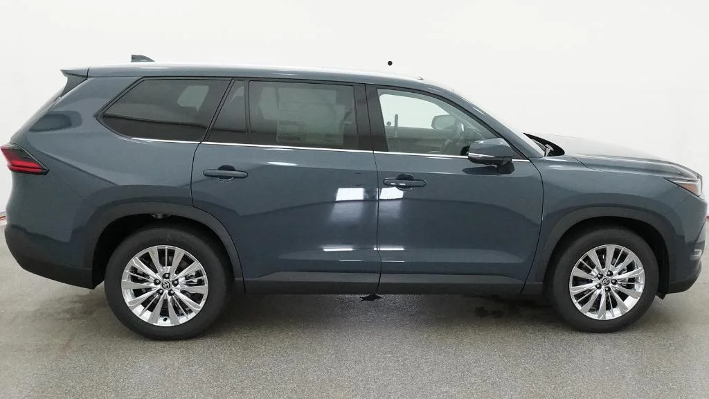 New 2026 Storm Cloud Toyota Platinum image 48