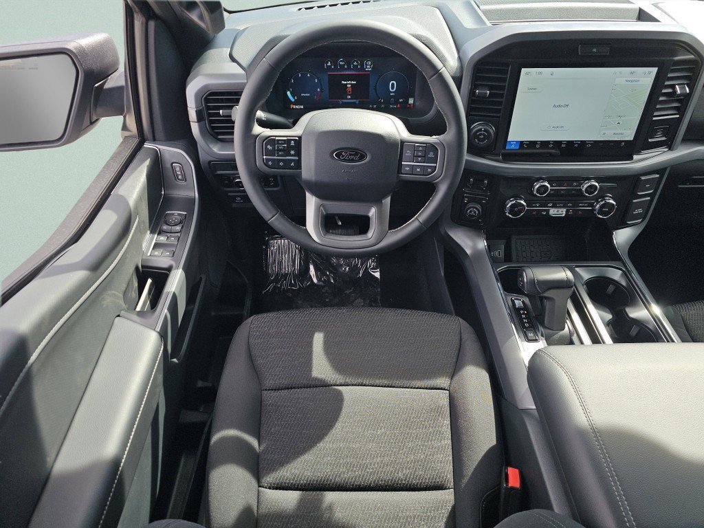 New 2026 Avalanche Ford XLT image 4