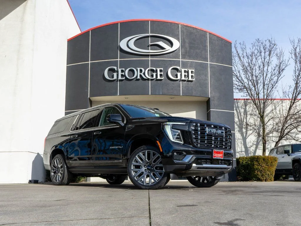 2026 GMC Yukon Denali Ultimate AWD's photo