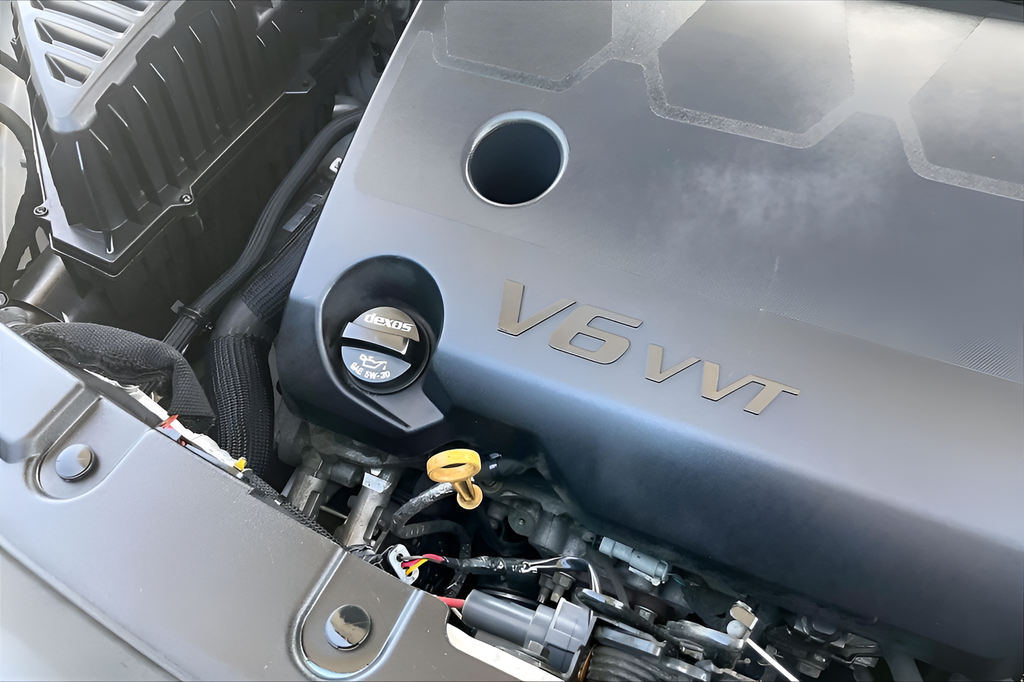 Used 2021 Beige Chevrolet Premier image 34