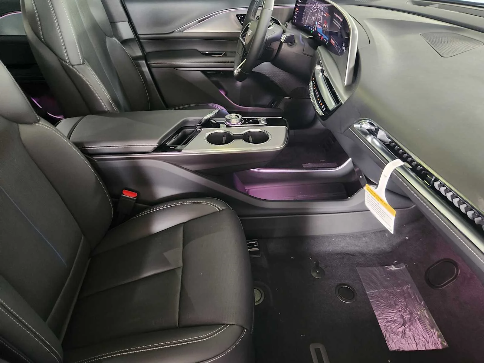 2027 Cadillac LYRIQ Sport - Photo 9