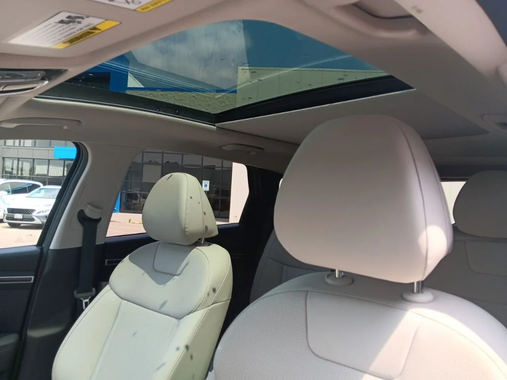 Used 2024 Black Pearl Hyundai SEL Convenience image 25