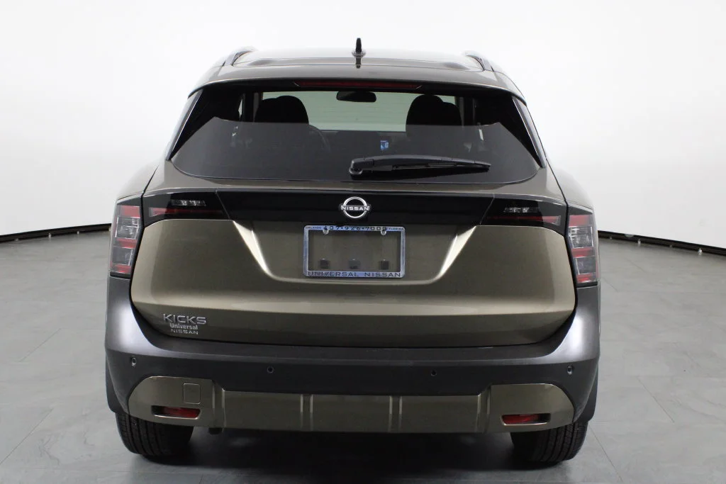 2026 Nissan KICKS SV - Photo 11