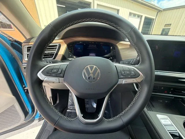 Used 2026 Blue Volkswagen SE image 24