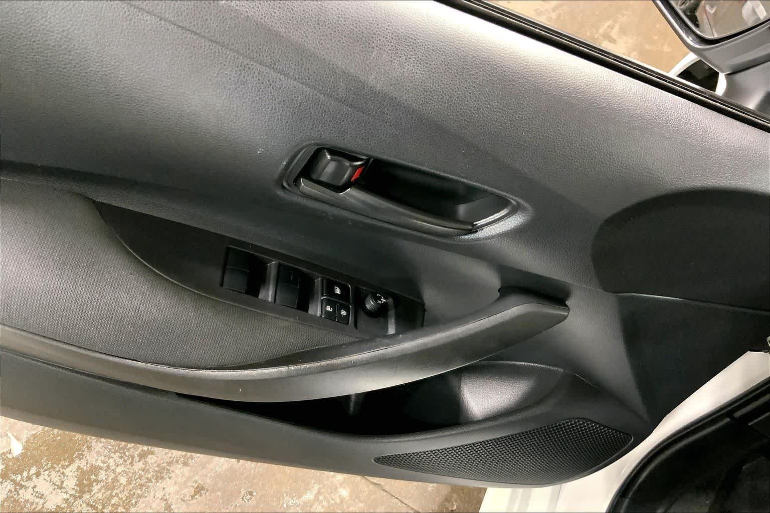 Used 2024 Wind Chill Pearl Toyota LE image 35
