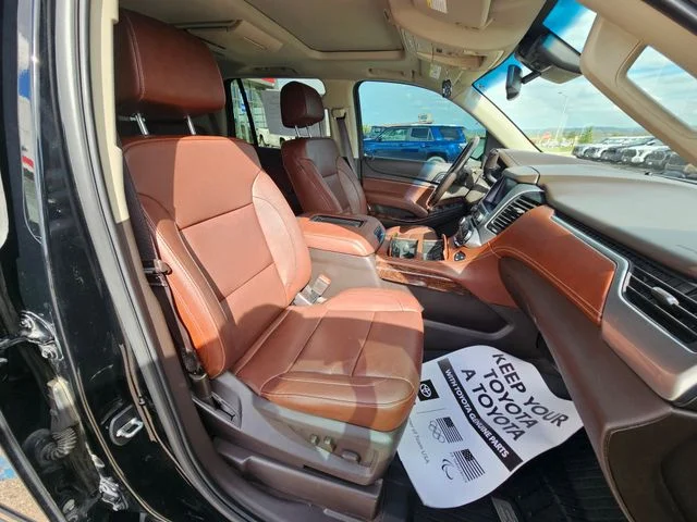 Used 2020 Black Chevrolet Premier image 26